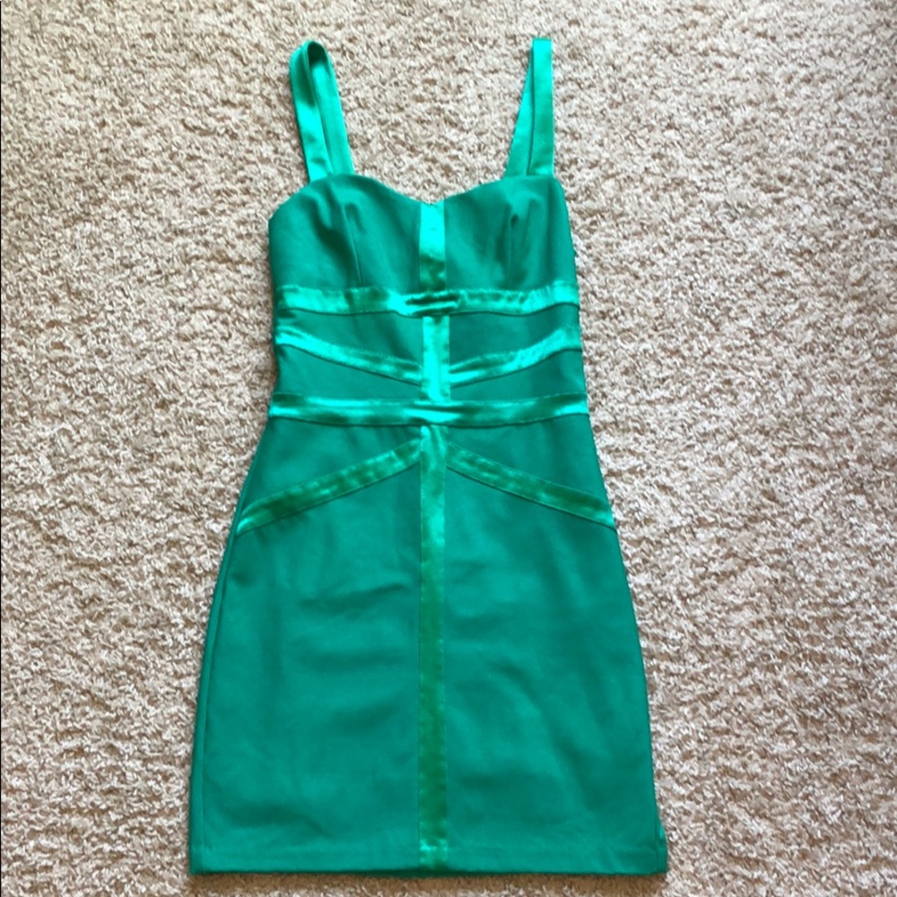 Green dress in great condition